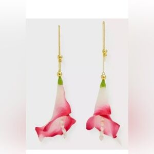 Cult Gaia Calla Earrings Dragonfruit Threader Brass Chain Fresh Water Pearls